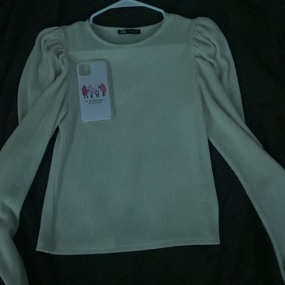 White “ZARA” long sleeve - Picture 4 of 4